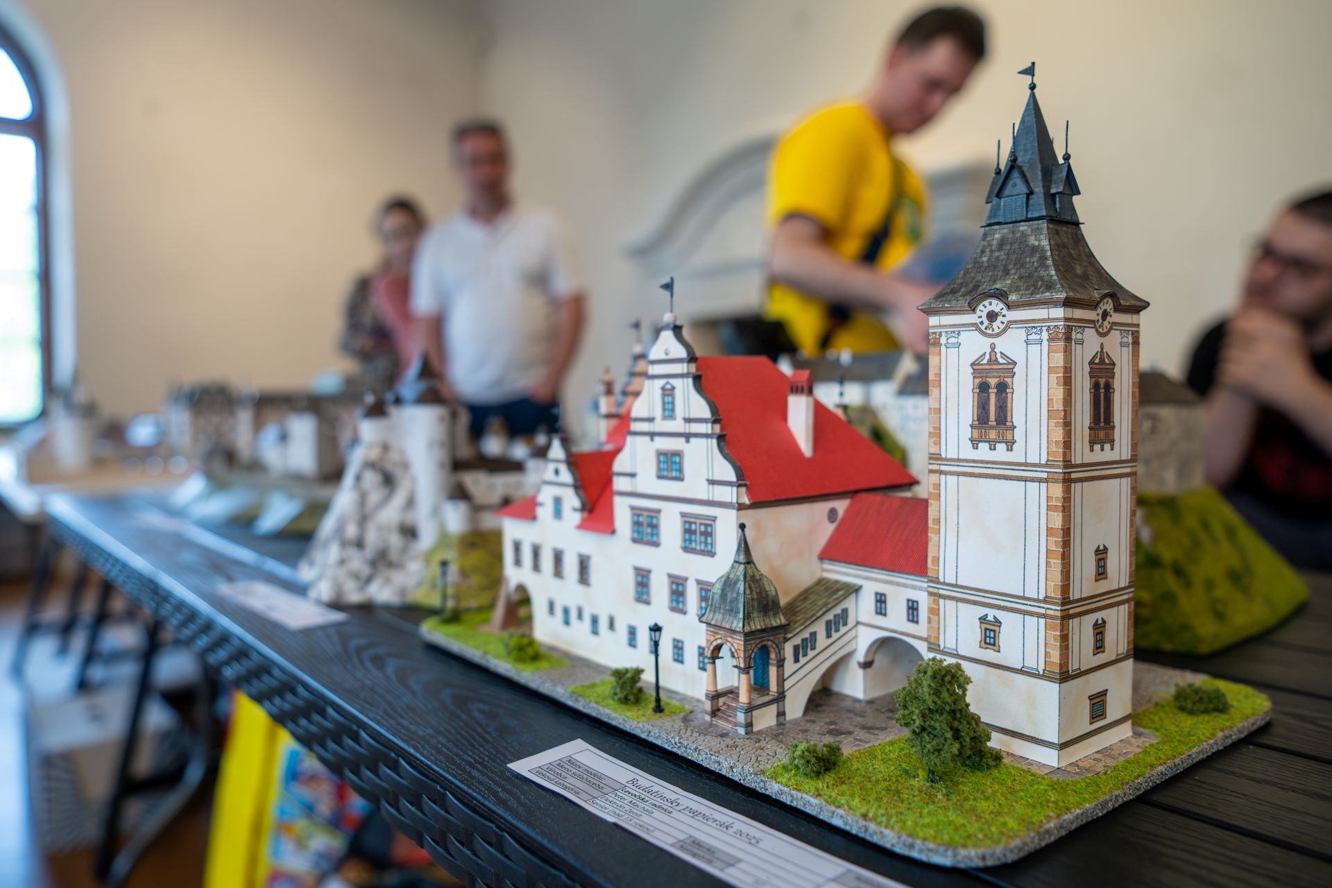 Budatínsky hrad ožije papierovými modelmi